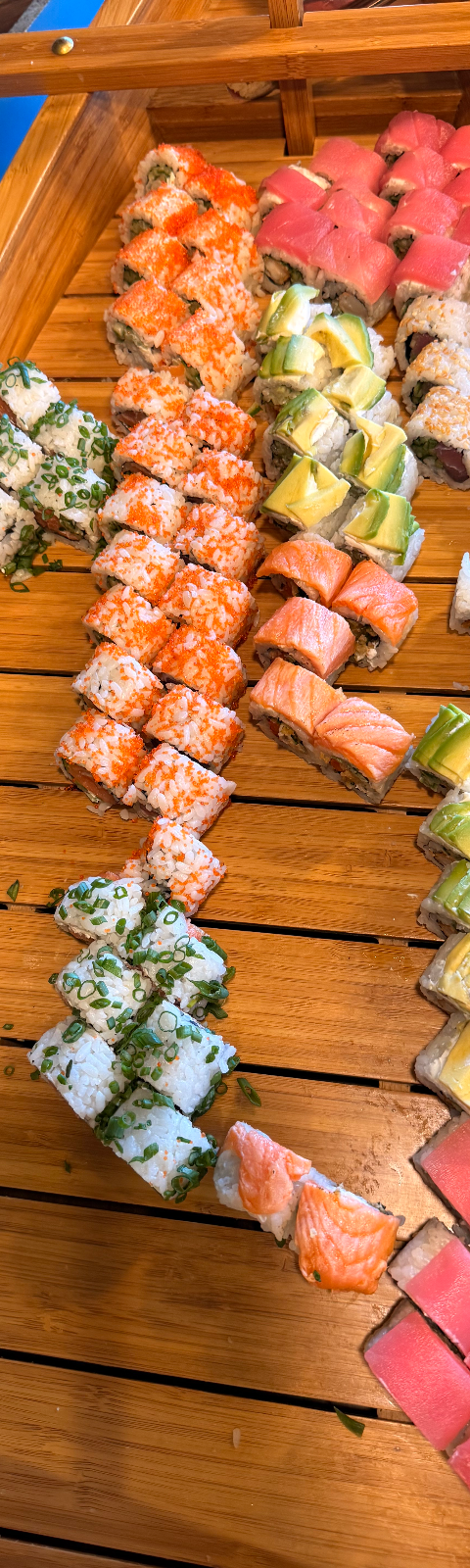 Yuka Kaiten Sushi rəy şəkli